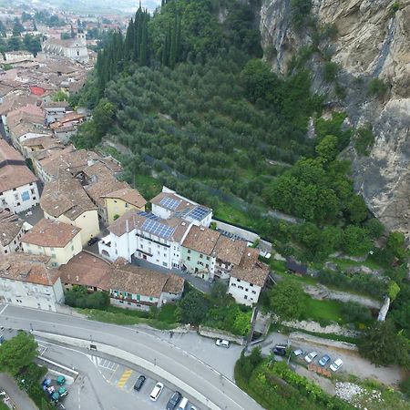 Hotel On The Rock Arco Esterno foto