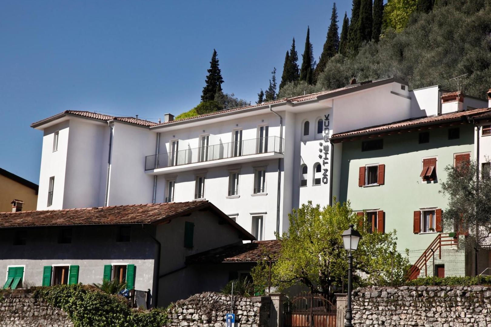 Hotel On The Rock Arco Esterno foto
