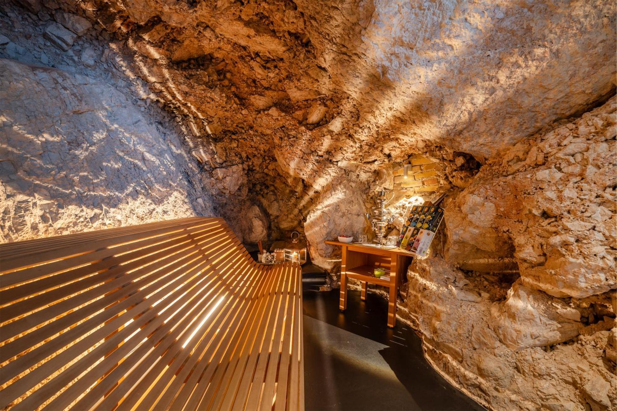 Hotel On The Rock Arco Esterno foto